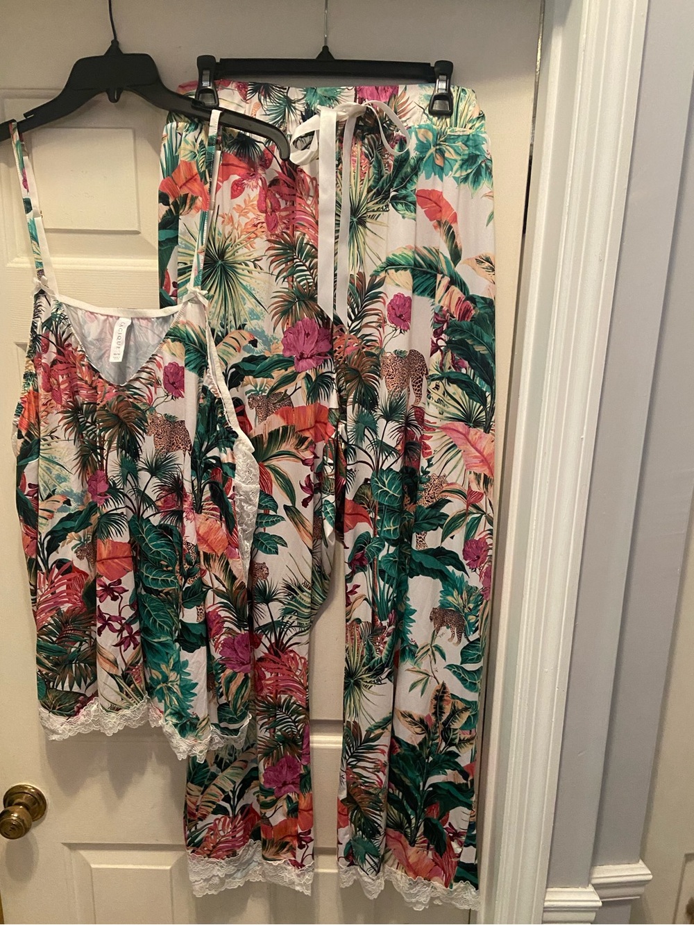 Cacique 30/32 4x 5x Luxury Silky Floral Tropical Animal Pajama Set Top Pants
